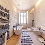 Casa Giu Nyaraló
