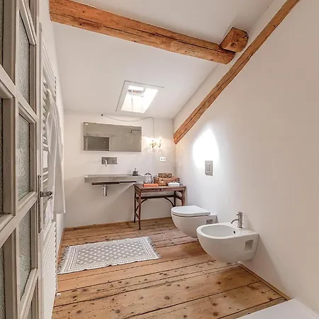 Semesterbostad Casa Giu *