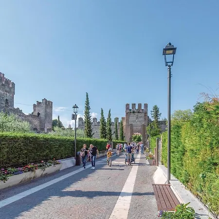 Holiday home Casa Giu Pacengo Di Lazise